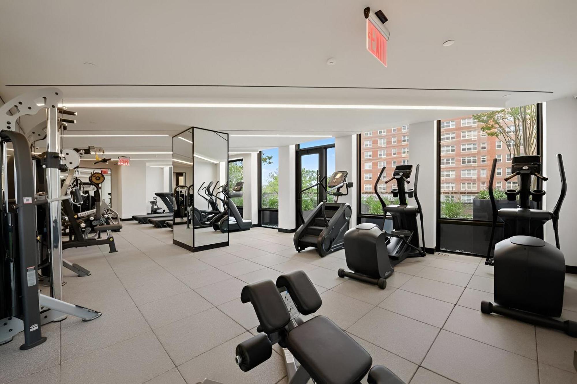 Posh With Luxe Amenities In Prime Location! Apartamento *